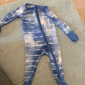 Little sleepies zippie 0-3 months